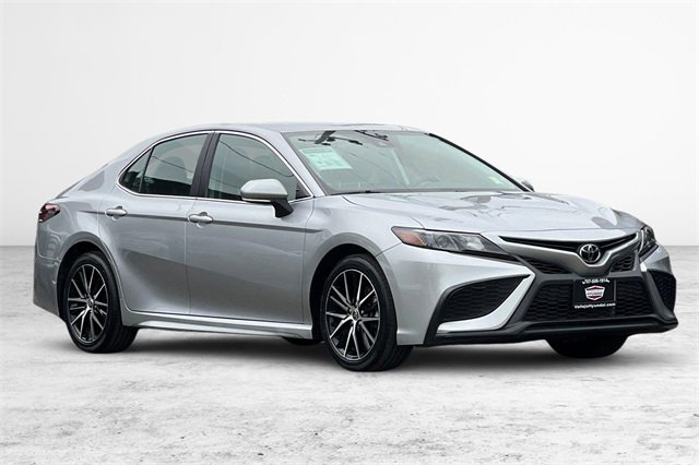 Used 2022 Toyota Camry SE