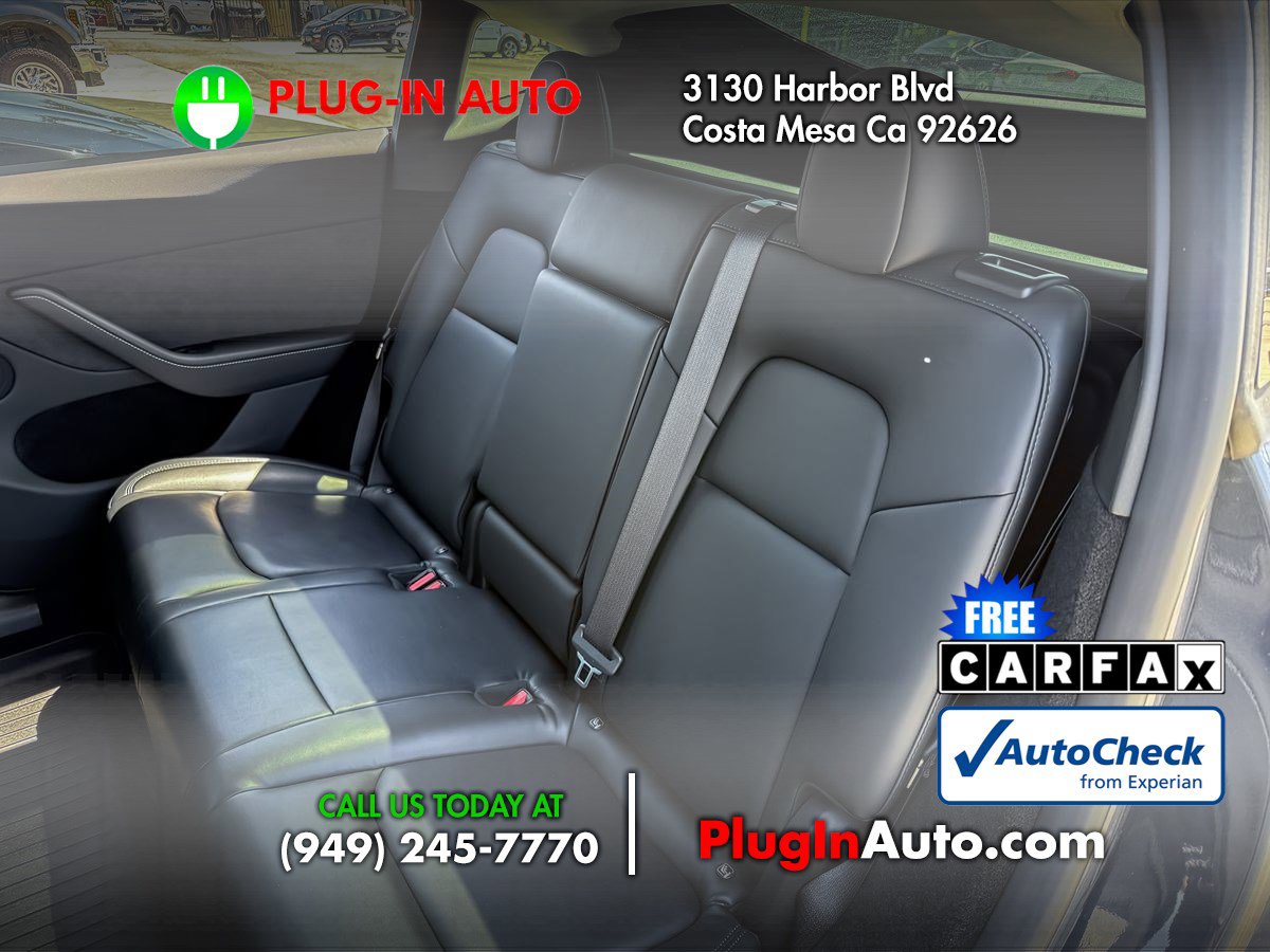Used 2024 Tesla Model Y Long Range AWD/4WD image 12