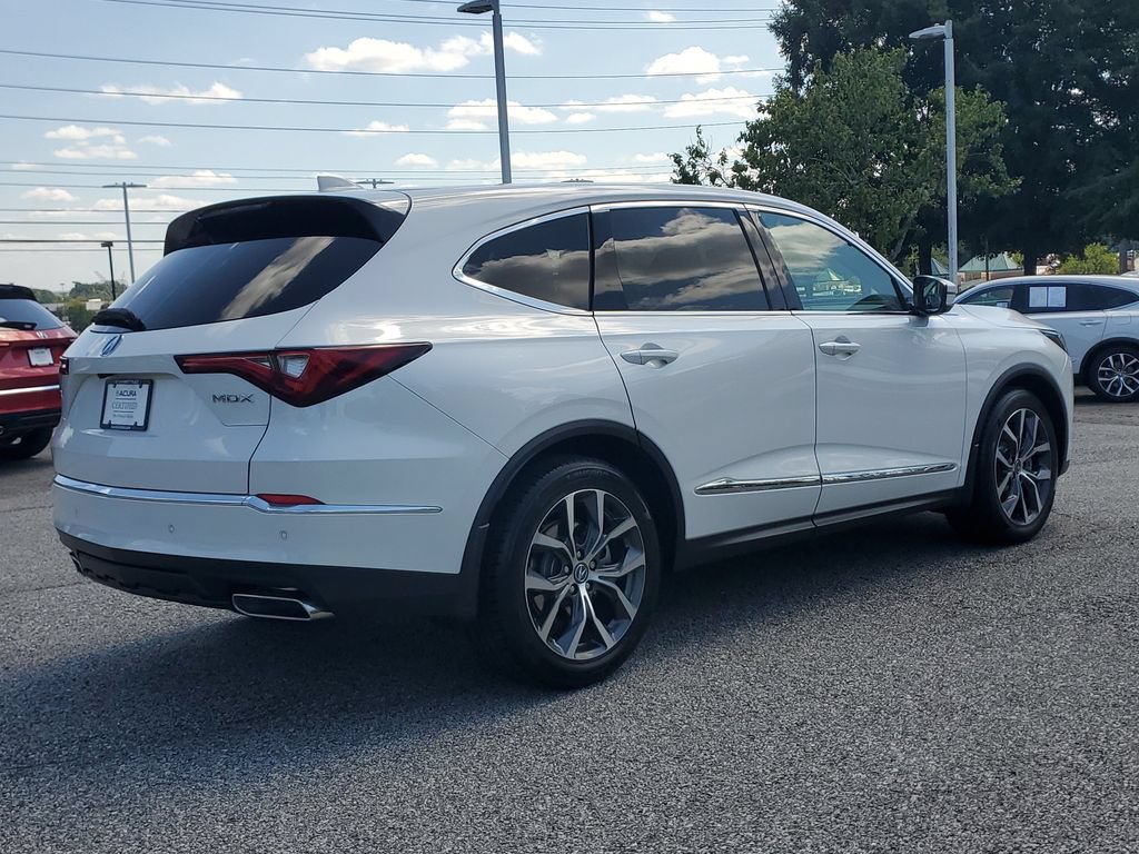 Certified 2024 Acura MDX w/ Technology Package FWD image 5
