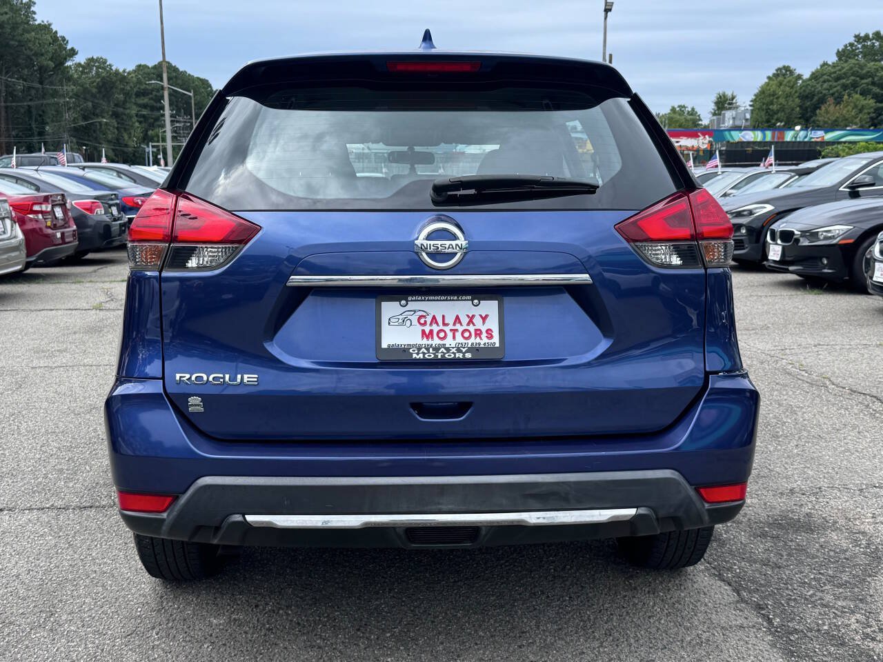 Used 2017 Nissan Rogue S FWD image 7