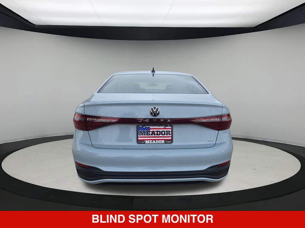 Used 2026 Volkswagen Jetta SE FWD image 5