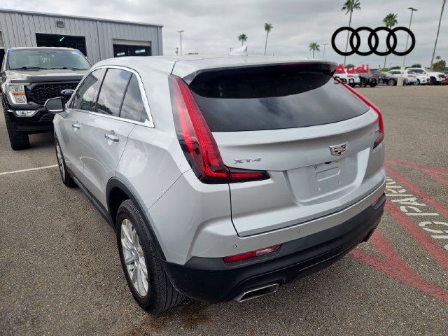 Used 2022 Cadillac XT4 Luxury FWD image 3