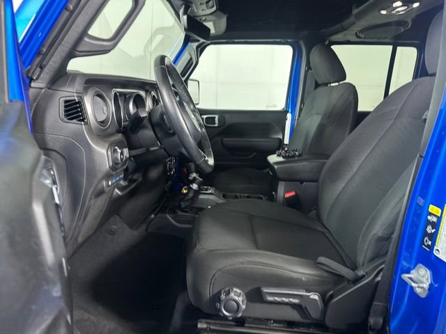 Used 2023 Jeep Wrangler Unlimited w/ Cold Weather Group image 11