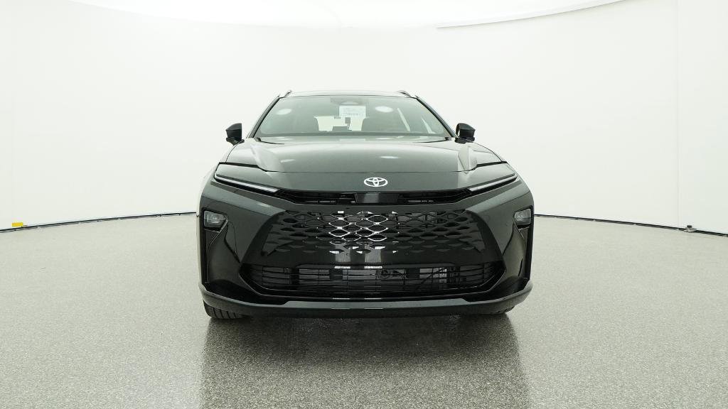 New 2025 Toyota Crown Signia image 3