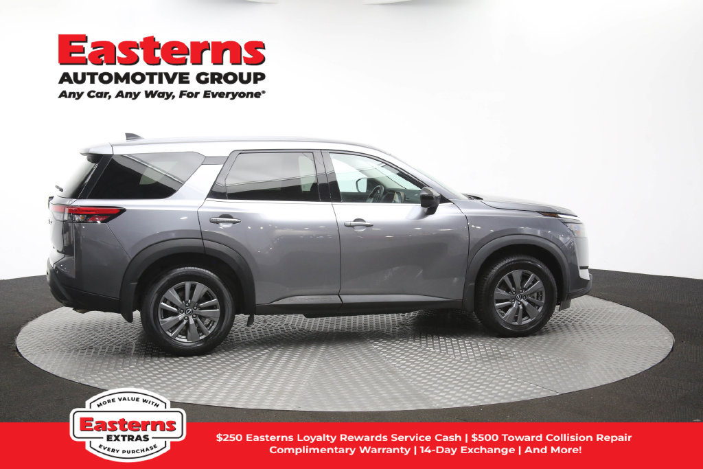 Used 2024 Nissan Pathfinder S AWD/4WD image 48