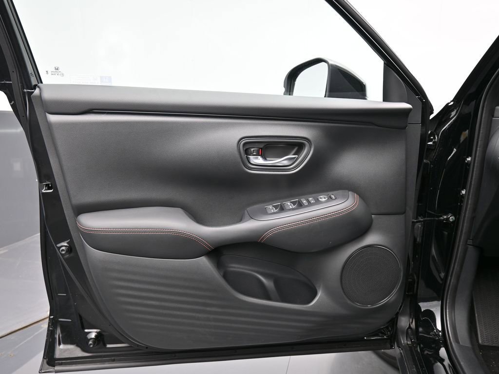 New 2026 Honda HR-V Sport image 30