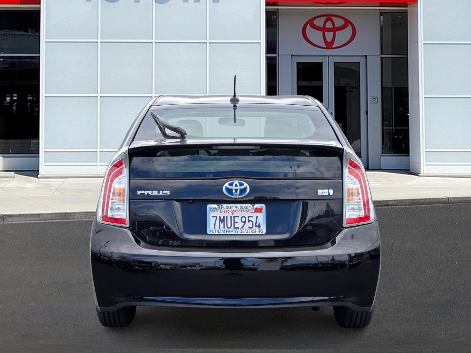 Used 2015 Toyota Prius Three FWD image 5