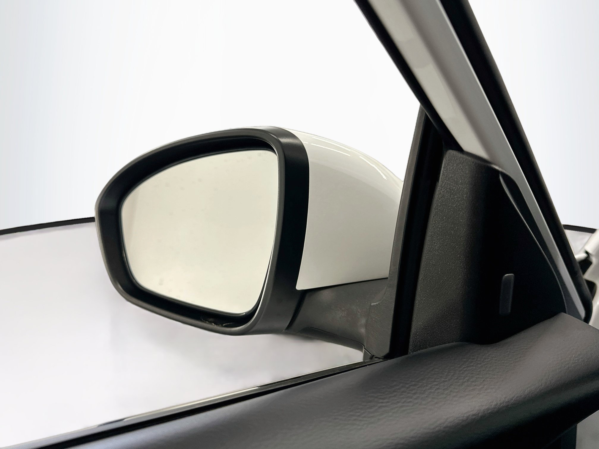 Used 2024 Nissan Sentra S FWD image 16