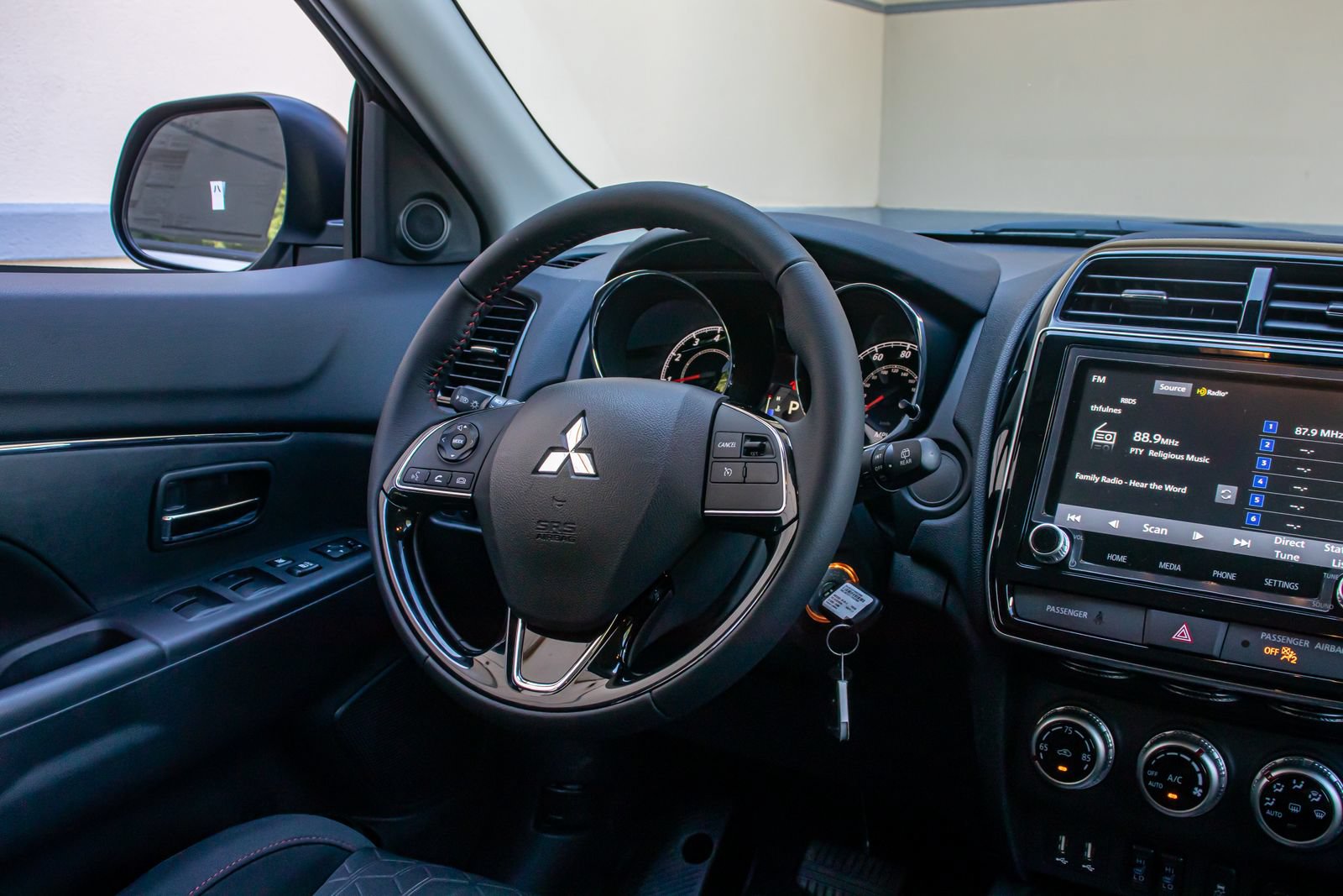New 2026 Mitsubishi Outlander Sport LE AWD/4WD image 15
