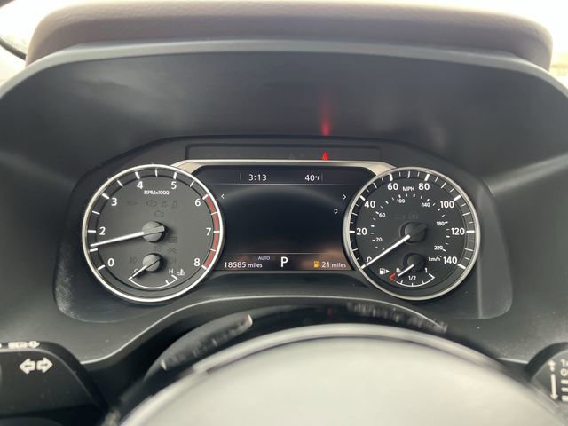 Used 2023 Nissan Rogue SL w/ SL Premium Package image 13