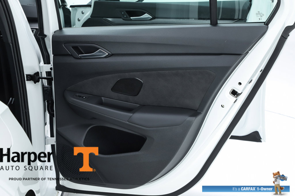 Used 2025 Volkswagen GTI SE FWD image 30