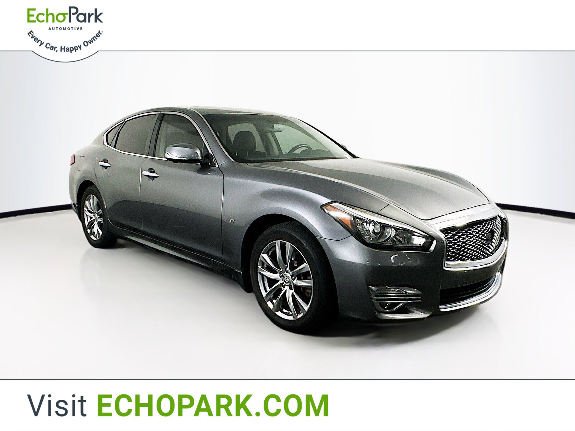 Used 2015 INFINITI Q70 3.7 image 1