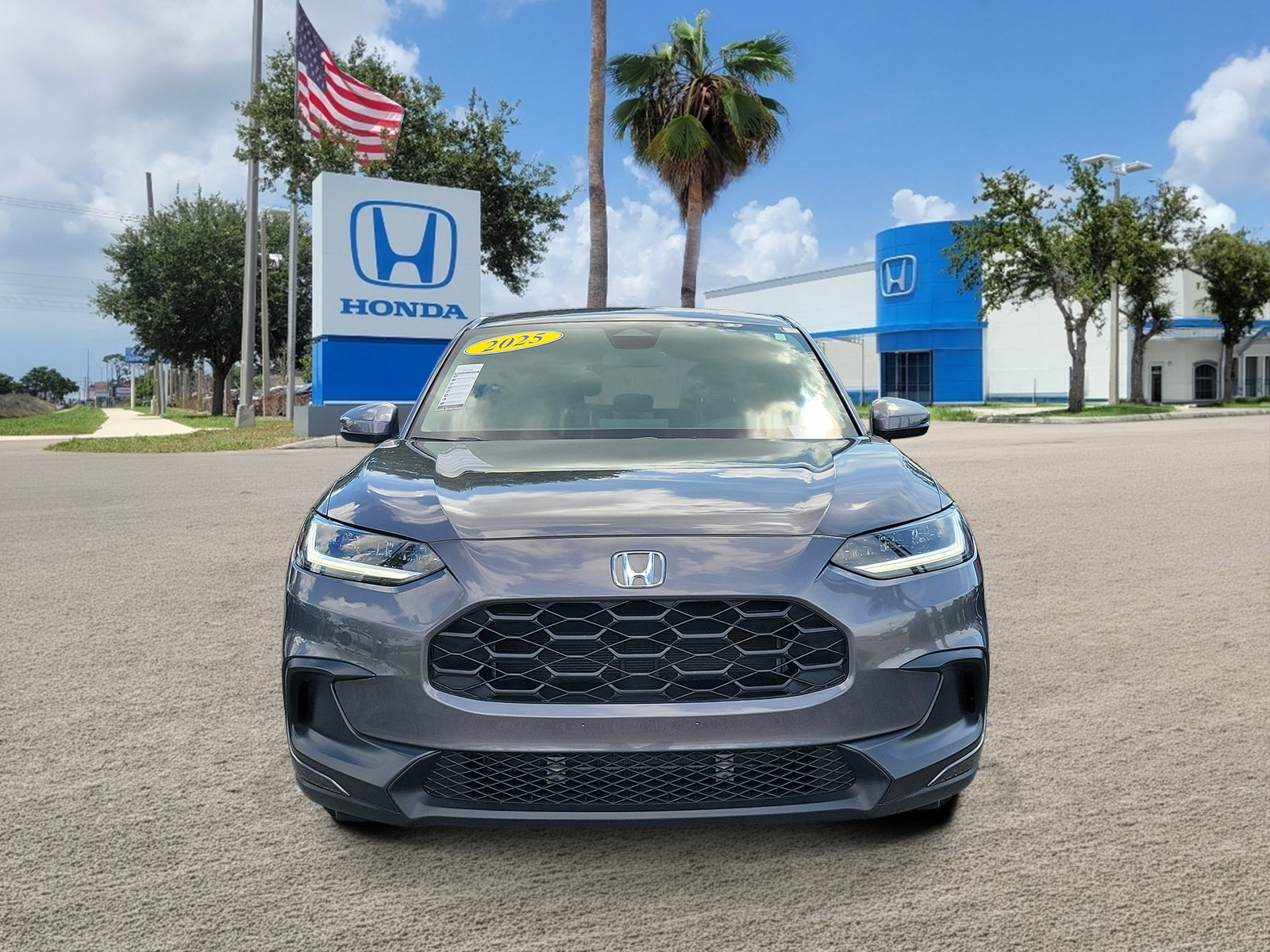 Used 2025 Honda HR-V LX image 2