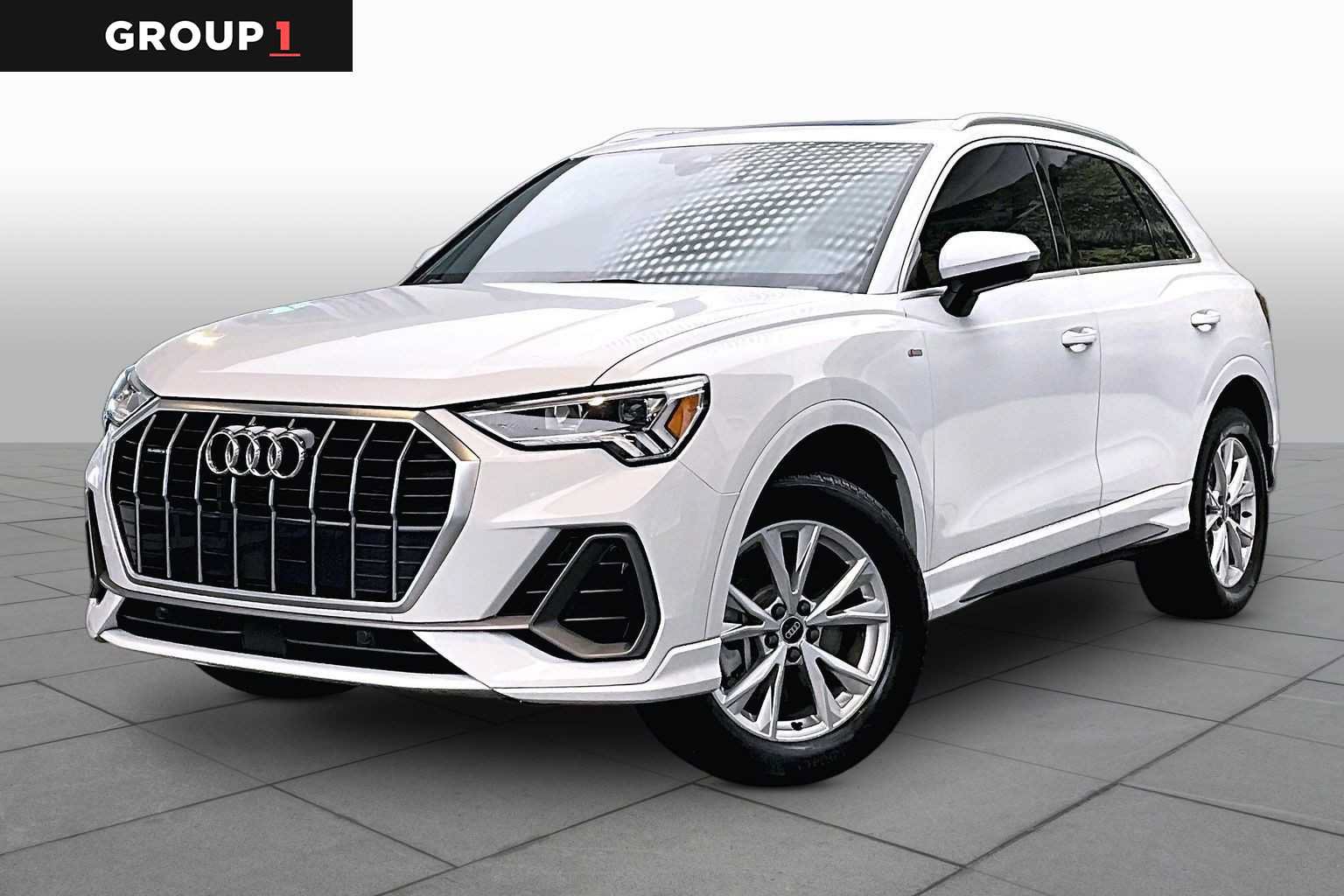 Used 2024 Audi Q3 2.0T Premium w/ Convenience Package