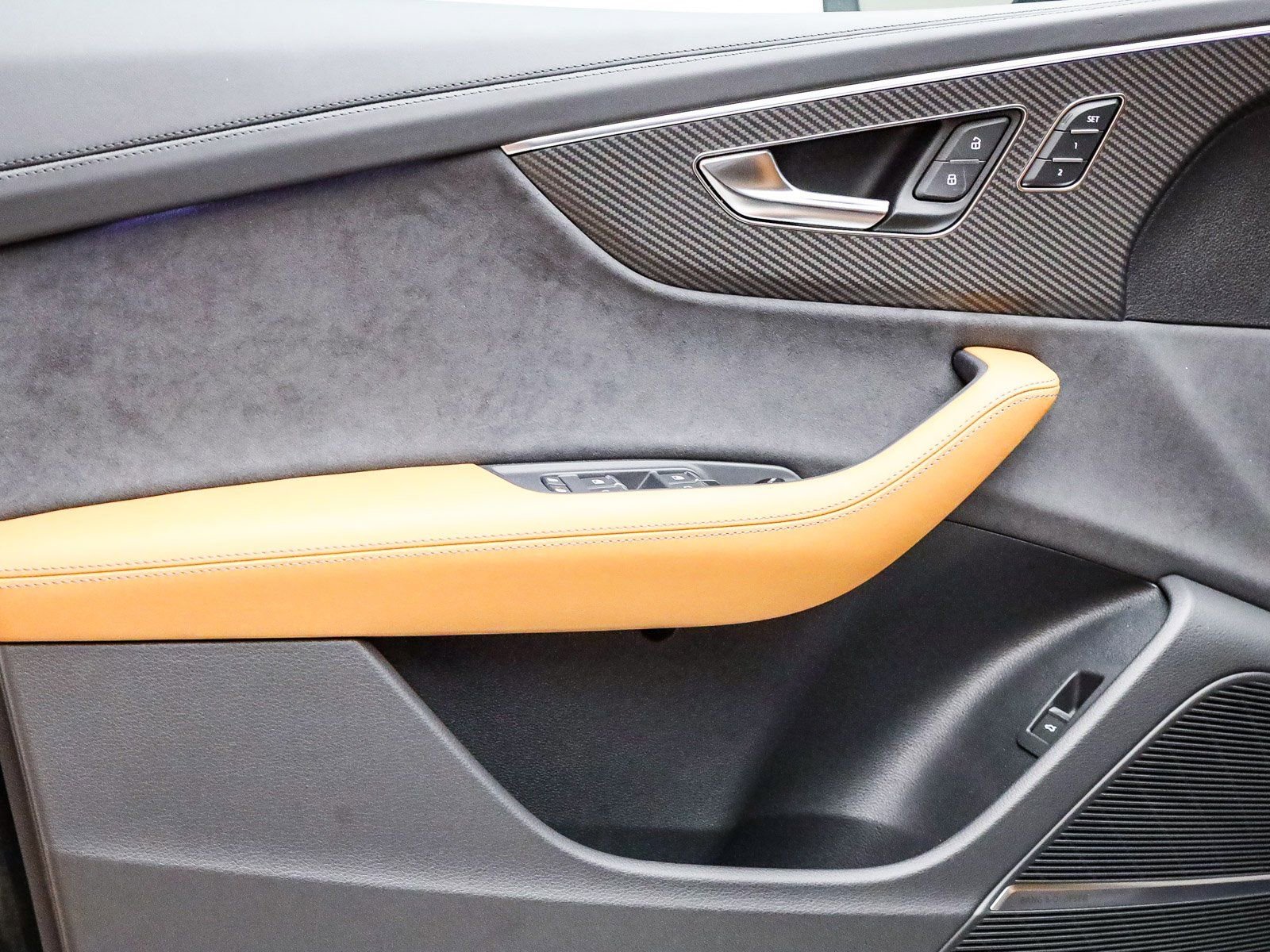 New 2025 Audi RS Q8 performance AWD/4WD image 32