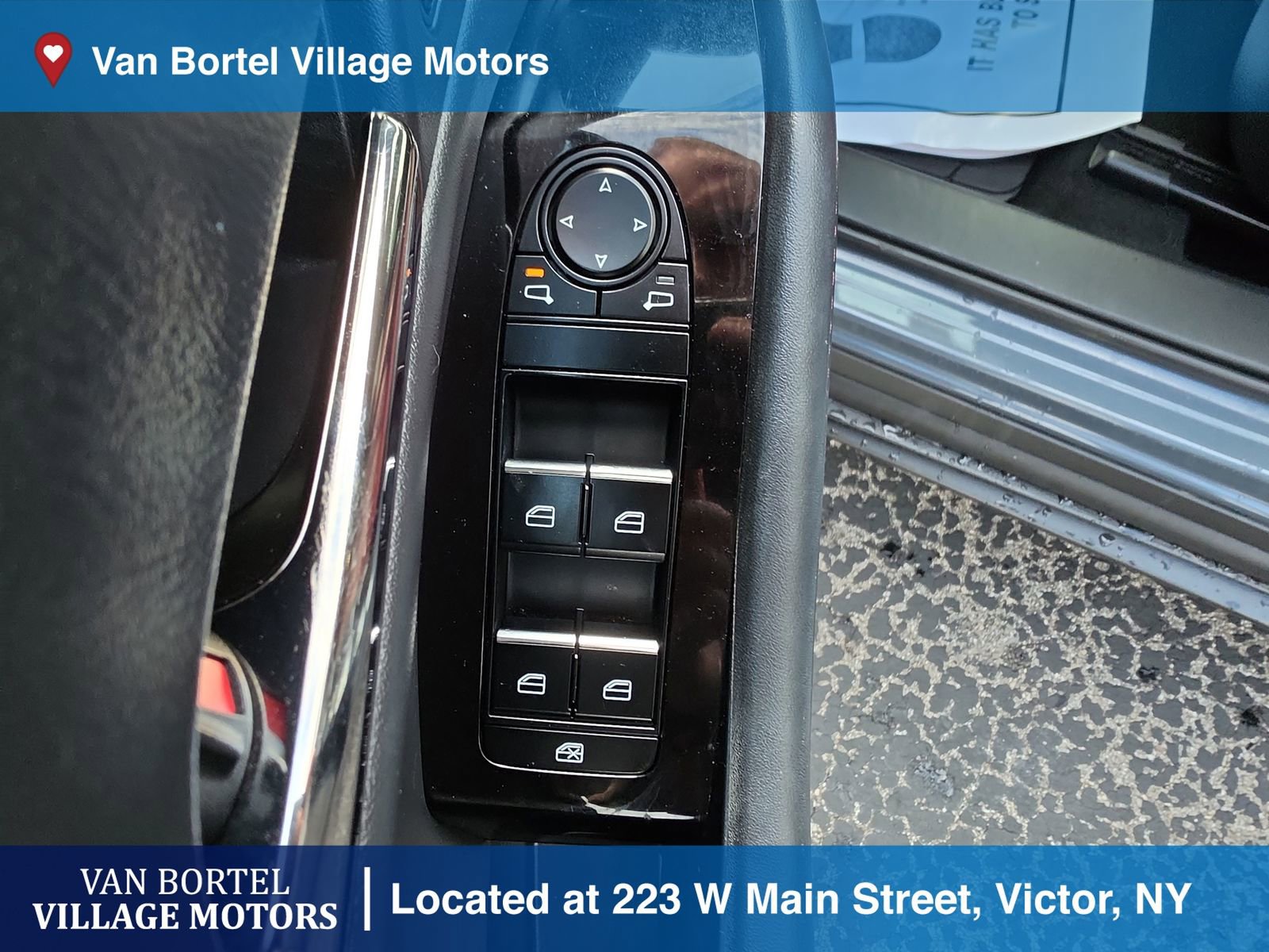Used 2023 MAZDA CX-30 AWD 2.5 S w/ Preferred Package image 12