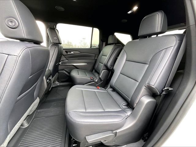 New 2026 Chevrolet Traverse LT w/ Driver Confidence Package image 14