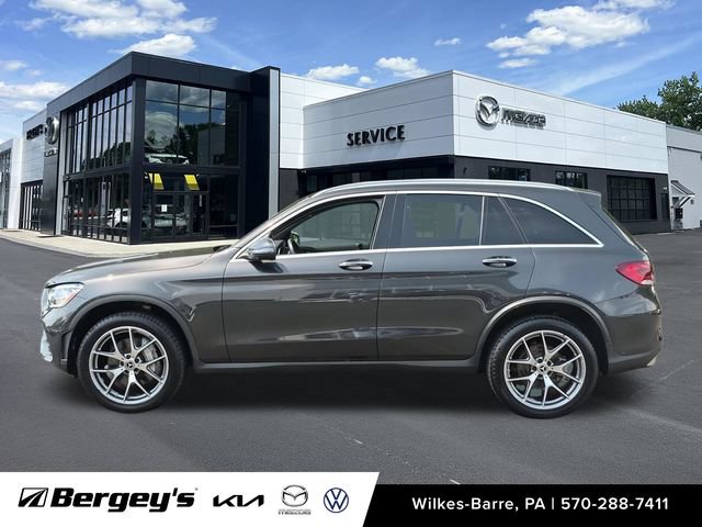 Used 2022 Mercedes-Benz GLC 300 4MATIC image 9