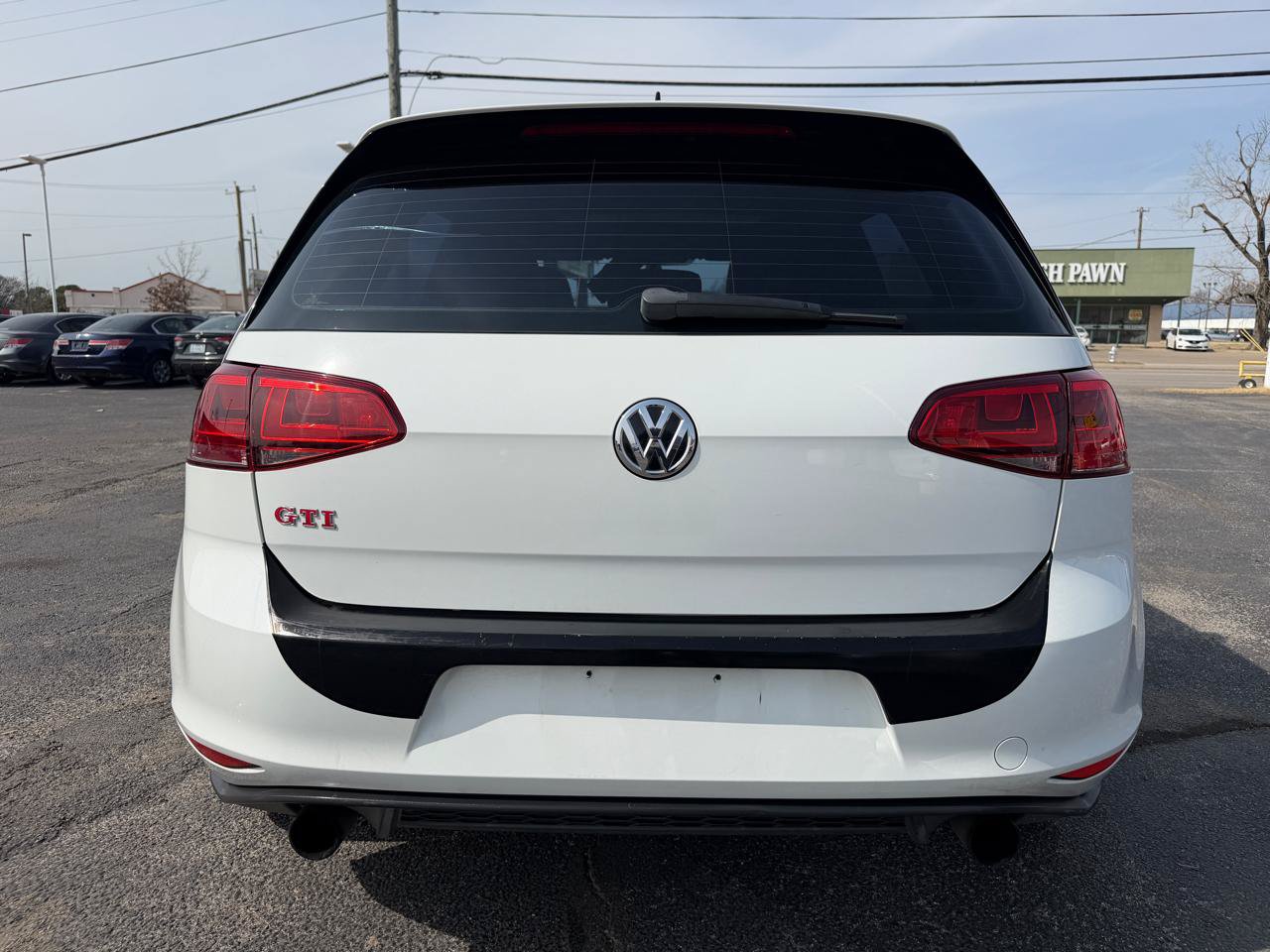Used 2016 Volkswagen GTI SE w/ Lighting Package (SEL) FWD image 6