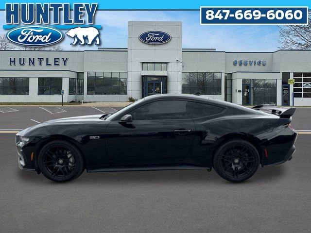 Used 2024 Ford Mustang GT Premium RWD image 7