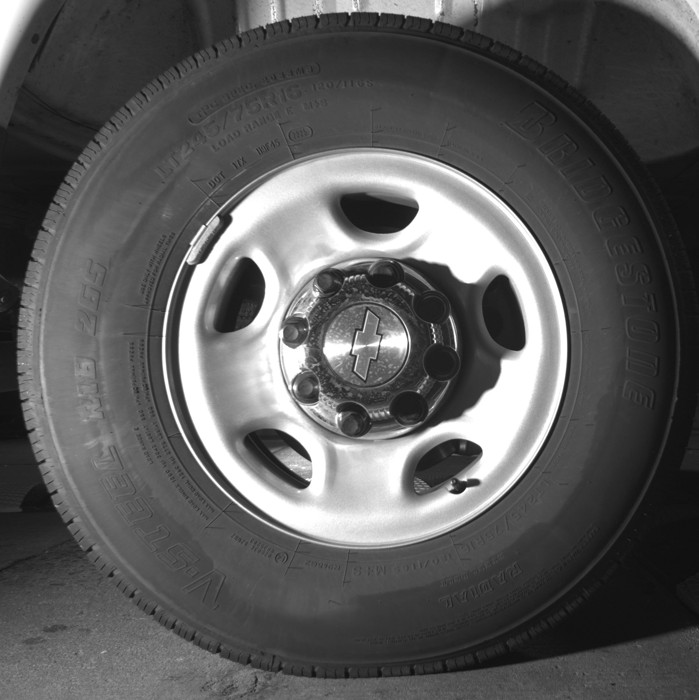 Used 2025 Chevrolet Express 3500 LT w/ LT Preferred Equipment Group RWD image 15