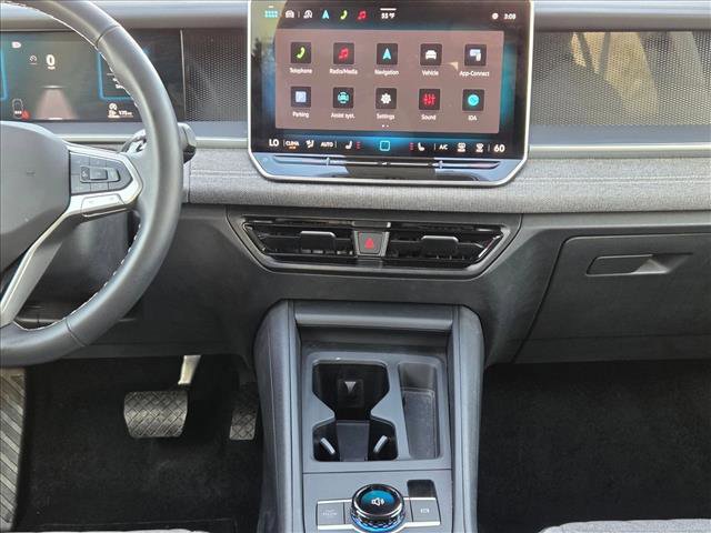 Certified 2025 Volkswagen Tiguan S FWD image 15