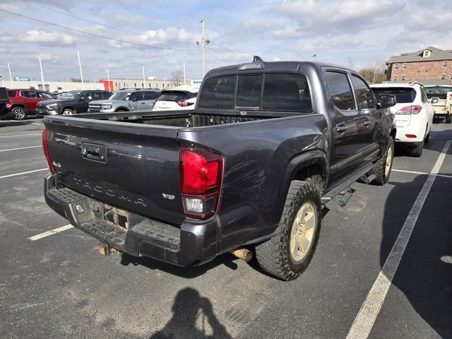 Used 2022 Toyota Tacoma SR image 8