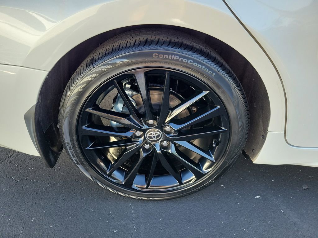 Used 2023 Toyota Camry XSE w/ Driver Assist Package FWD image 5