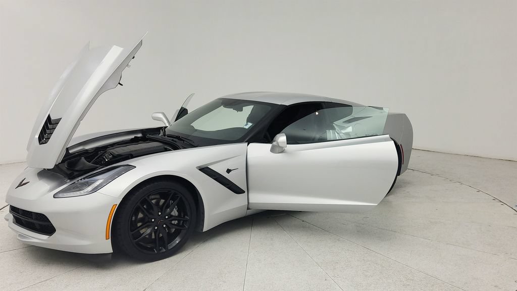 Certified 2019 Chevrolet Corvette Stingray Coupe w/ Carbon Flash Badge Package RWD image 10