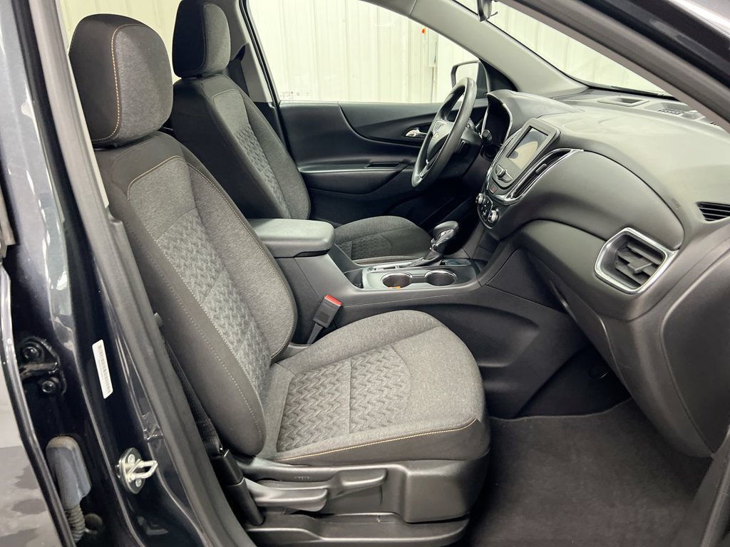 Used 2023 Chevrolet Equinox LT FWD image 21
