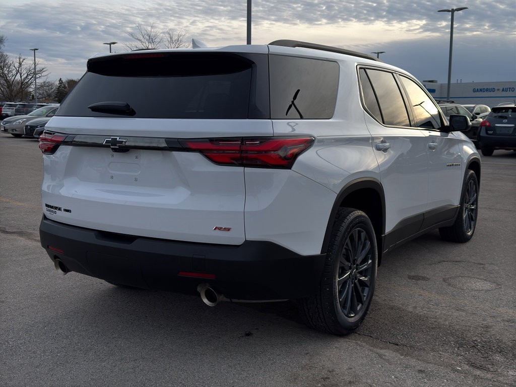 Used 2023 Chevrolet Traverse RS w/ LPO, Floor Liner Package image 5