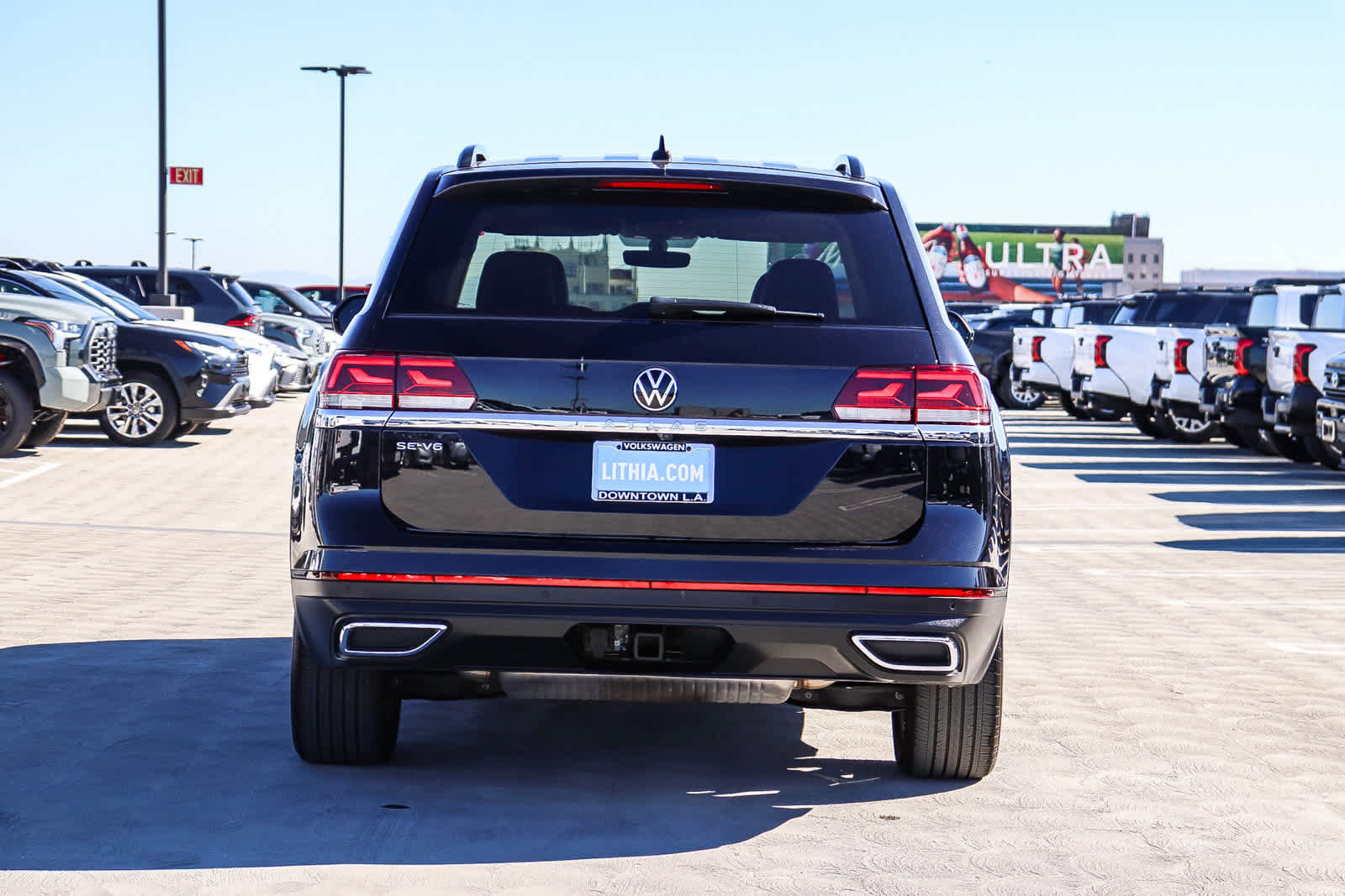 Used 2022 Volkswagen Atlas SE w/ Panoramic Sunroof Package image 5