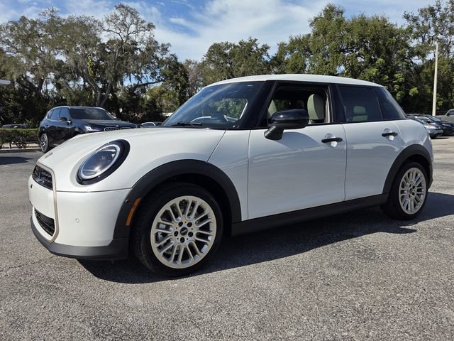 New 2026 MINI Cooper 4-Door Hardtop FWD image 3