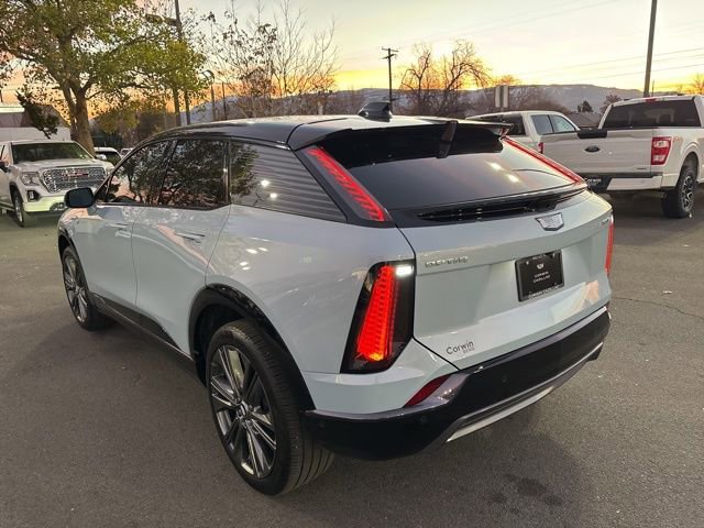 Used 2025 Cadillac Optiq Sport 2 image 6