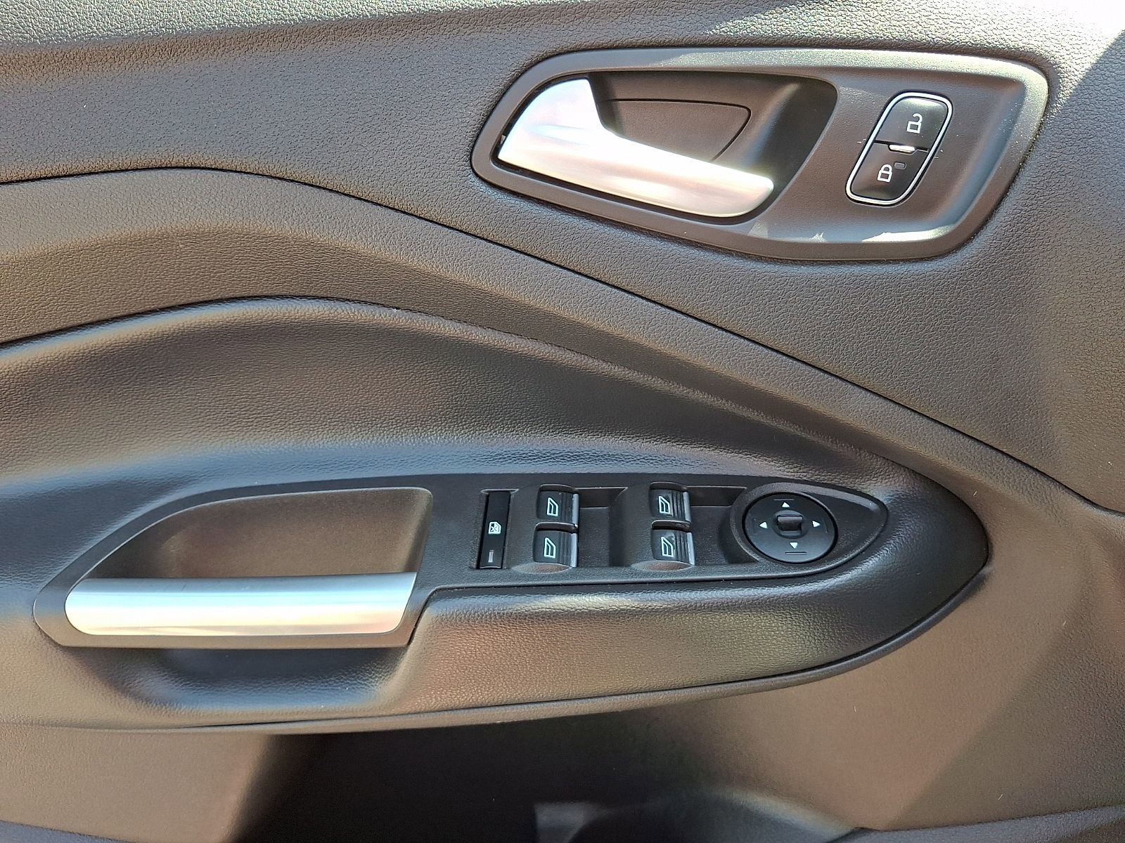 Used 2019 Ford Escape SEL AWD/4WD image 13