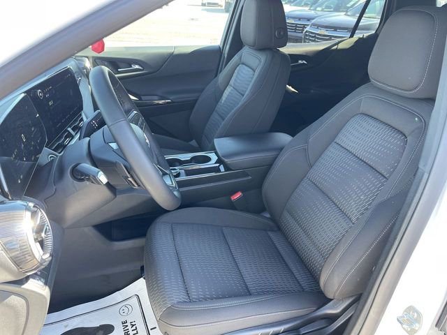 New 2026 Chevrolet Equinox LT w/ LPO, Floor Liner Package image 11