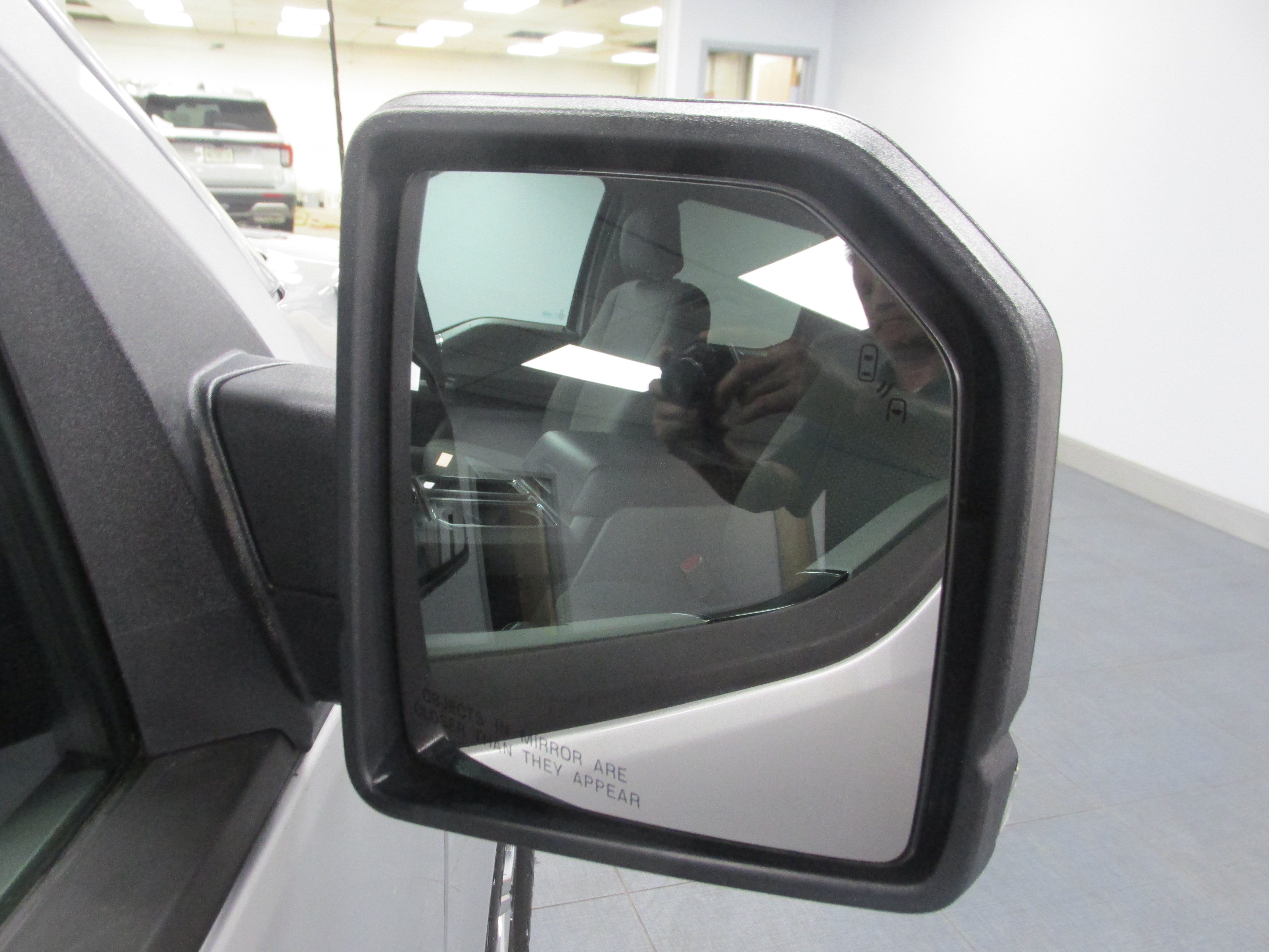 Used 2016 Ford F150 XLT w/ Equipment Group 302A Luxury AWD/4WD image 15