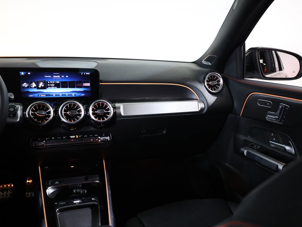 Certified 2025 Mercedes-Benz GLB 35 AMG 4MATIC image 52