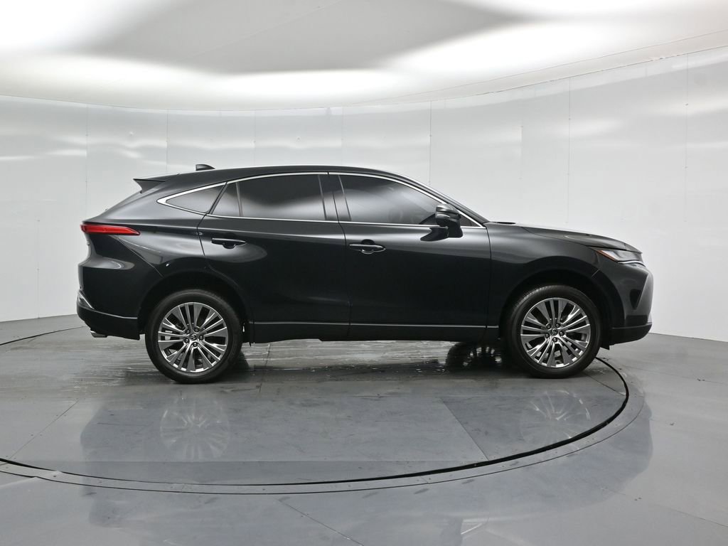 Used 2024 Toyota Venza Limited image 26