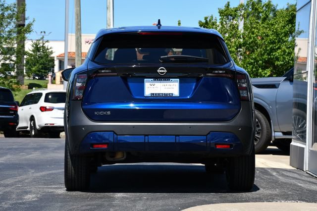 Used 2025 Nissan Kicks SV FWD image 9