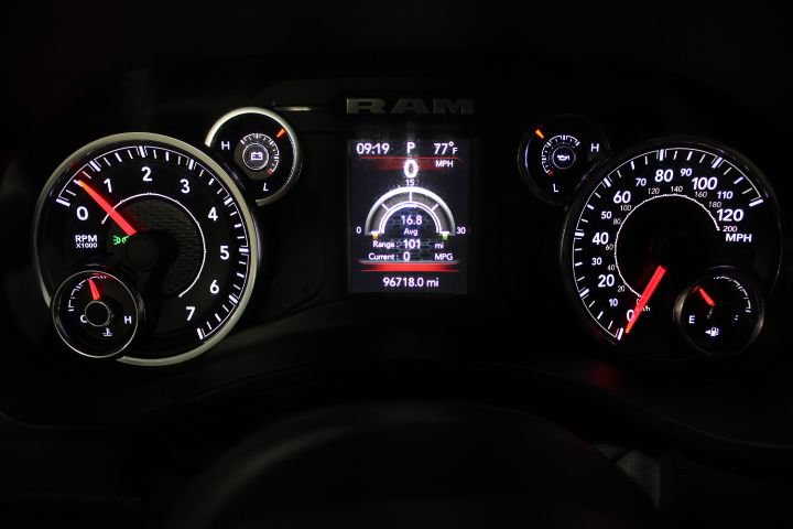 Used 2019 RAM 1500 Big Horn AWD/4WD image 39