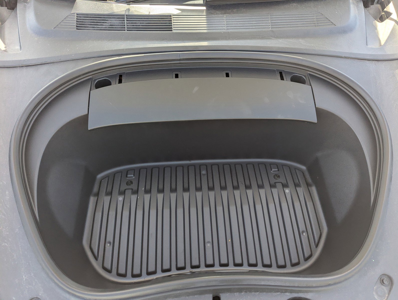 Used 2024 Tesla Model 3 Standard Range image 31