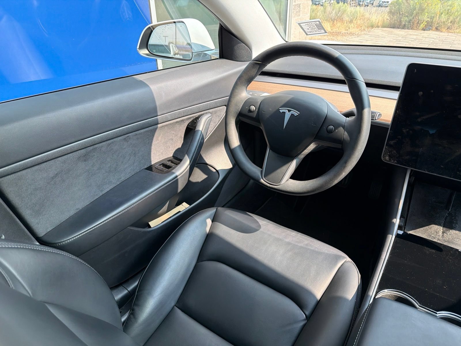 Used 2020 Tesla Model 3 Standard Range Plus RWD image 13