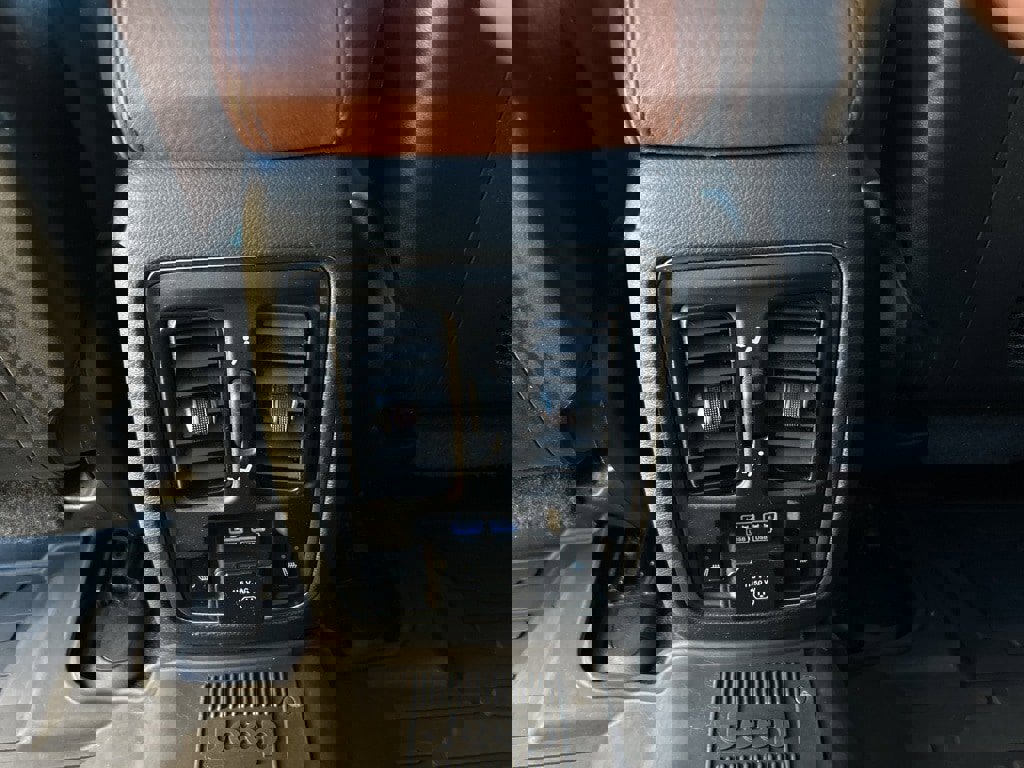 Used 2019 Jeep Grand Cherokee Summit image 15