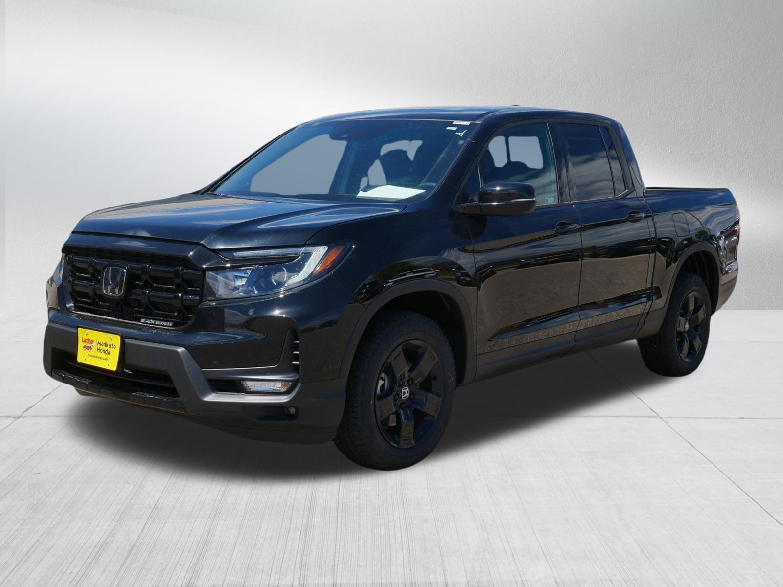 New 2026 Honda Ridgeline Black Edition image 2
