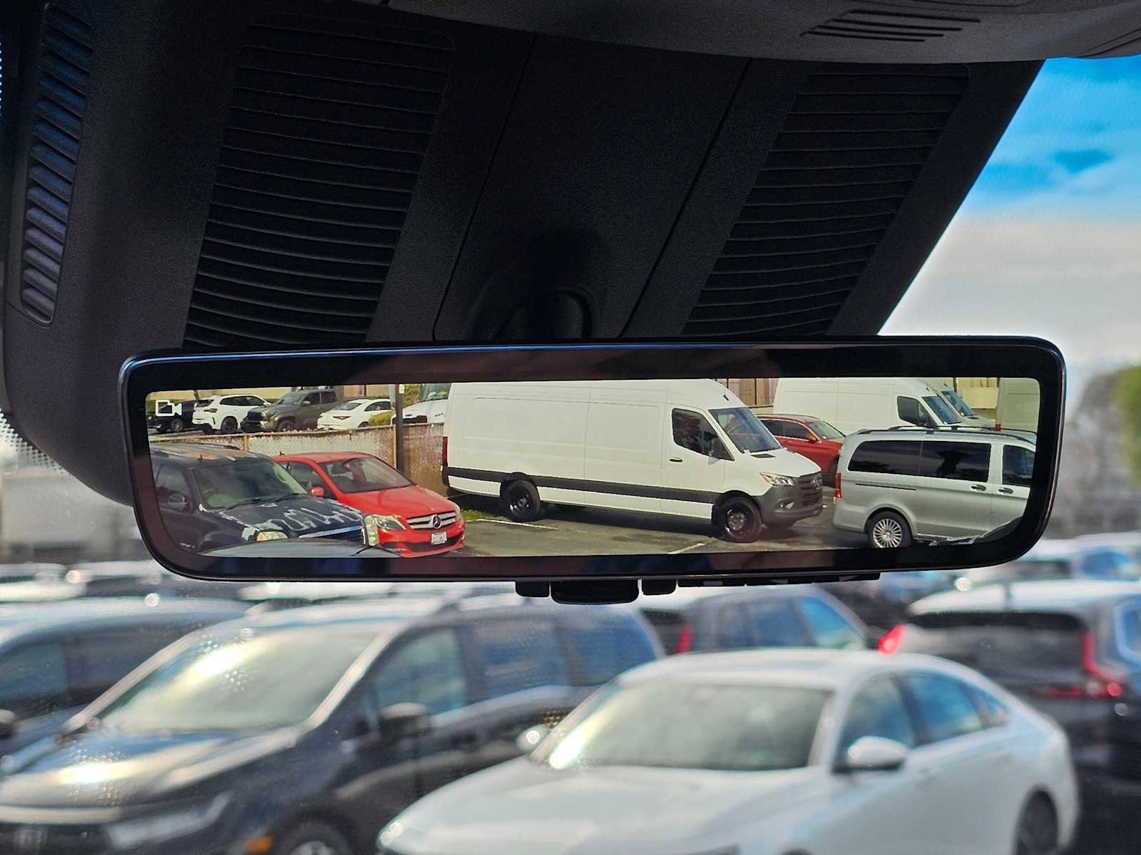 Used 2025 Mercedes-Benz Sprinter 2500 image 29