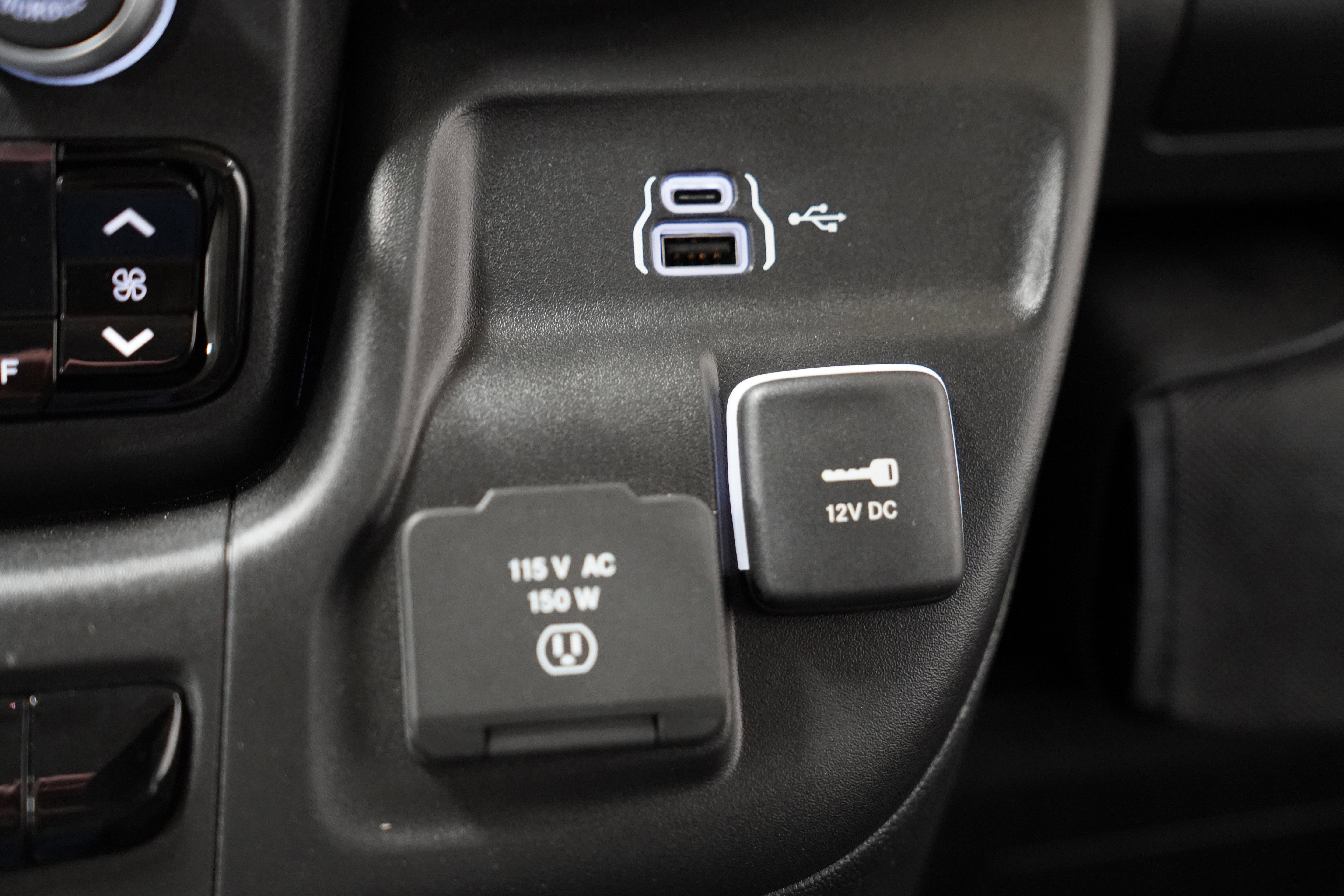 New 2026 RAM ProMaster 2500 w/ Convenience Group FWD image 28