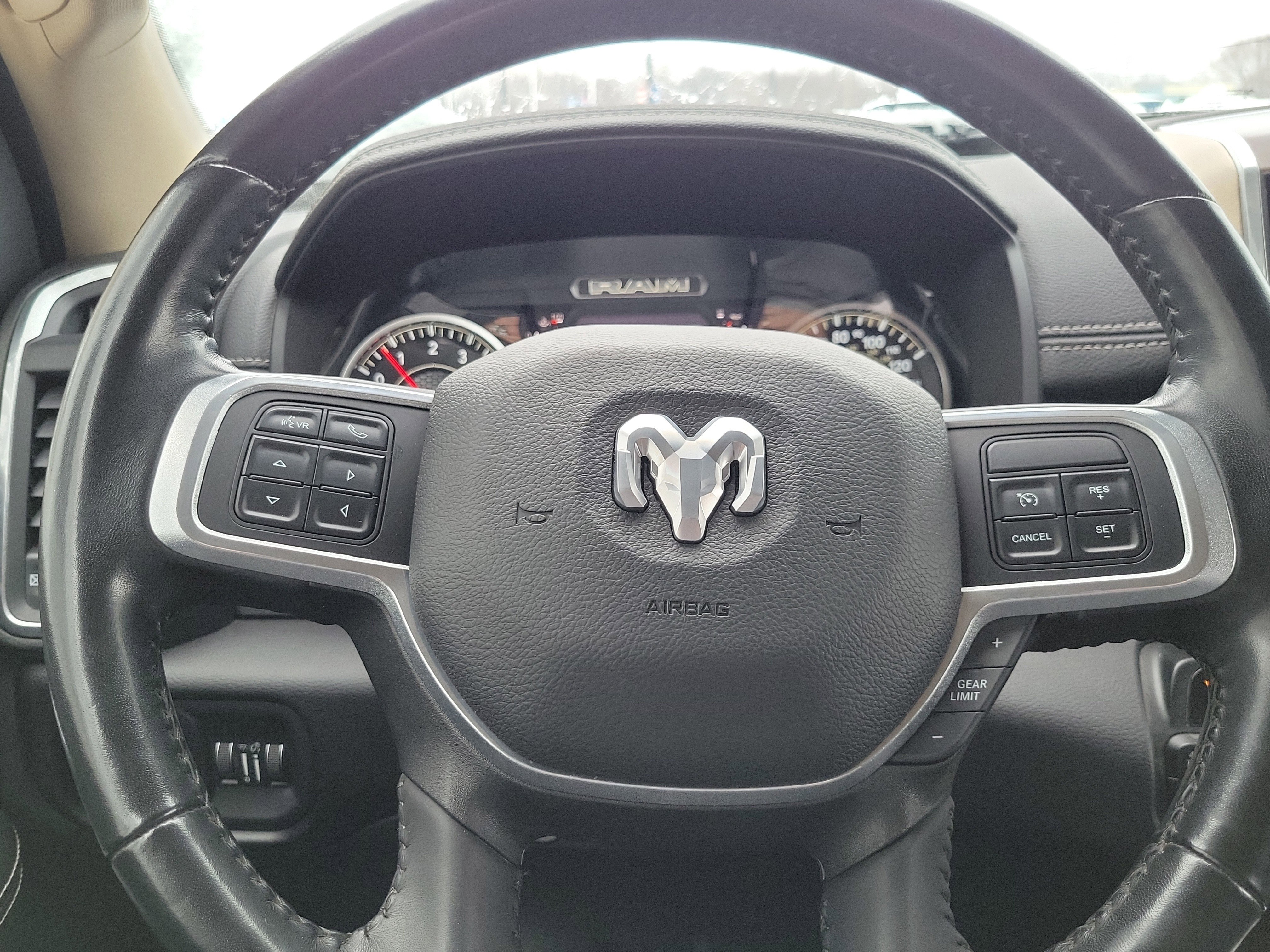 Used 2022 RAM 2500 Laramie w/ Protection Group image 10