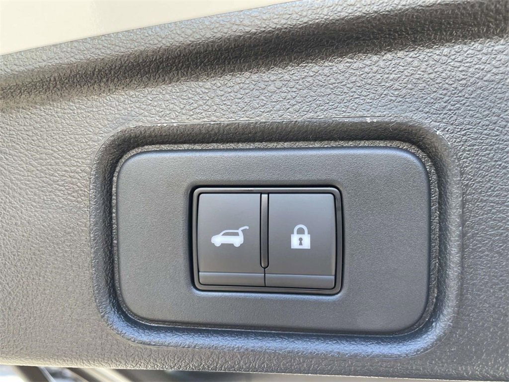 New 2025 Nissan Pathfinder Platinum image 7