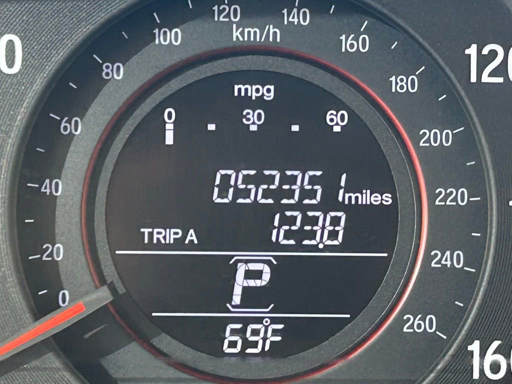 Used 2016 Honda Accord EX image 31